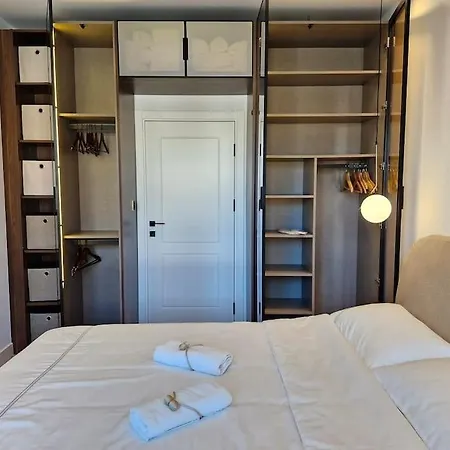 Apartman Marbel - Designer Retreat With Free Parking *