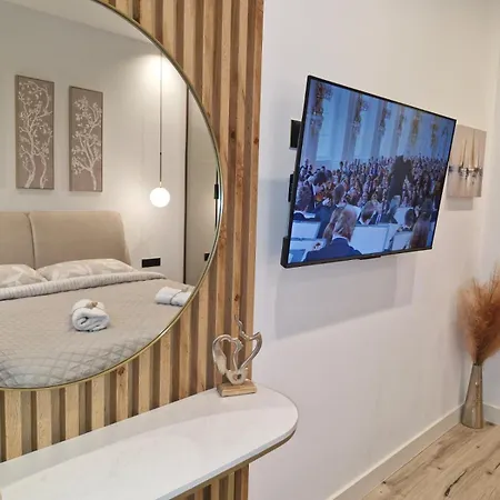 Apartman Marbel - Designer Retreat With Free Parking Burgasz