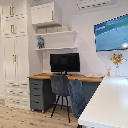 Marbel - Designer Retreat With Free Parking Apartment Burgas
