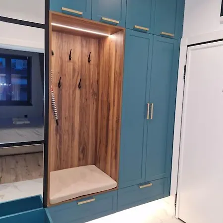 Marbél - Designer Retreat With Free Parking Appartement