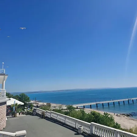 Appartement Marbél - Designer Retreat With Free Parking Burgas