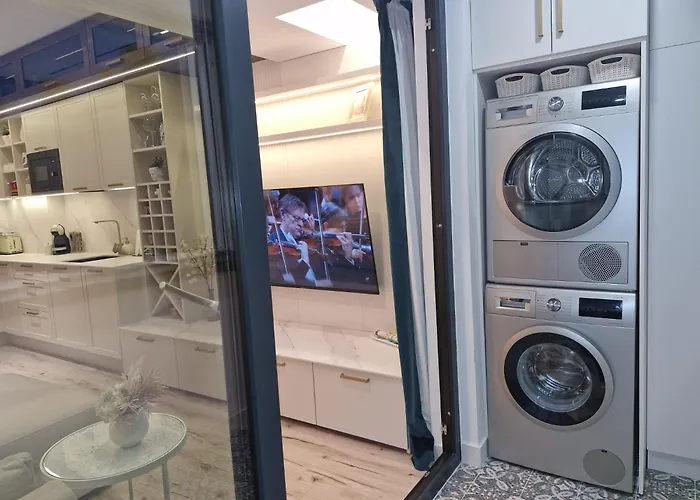 Marbel - Designer Retreat With Free Parking Apartment Burgas